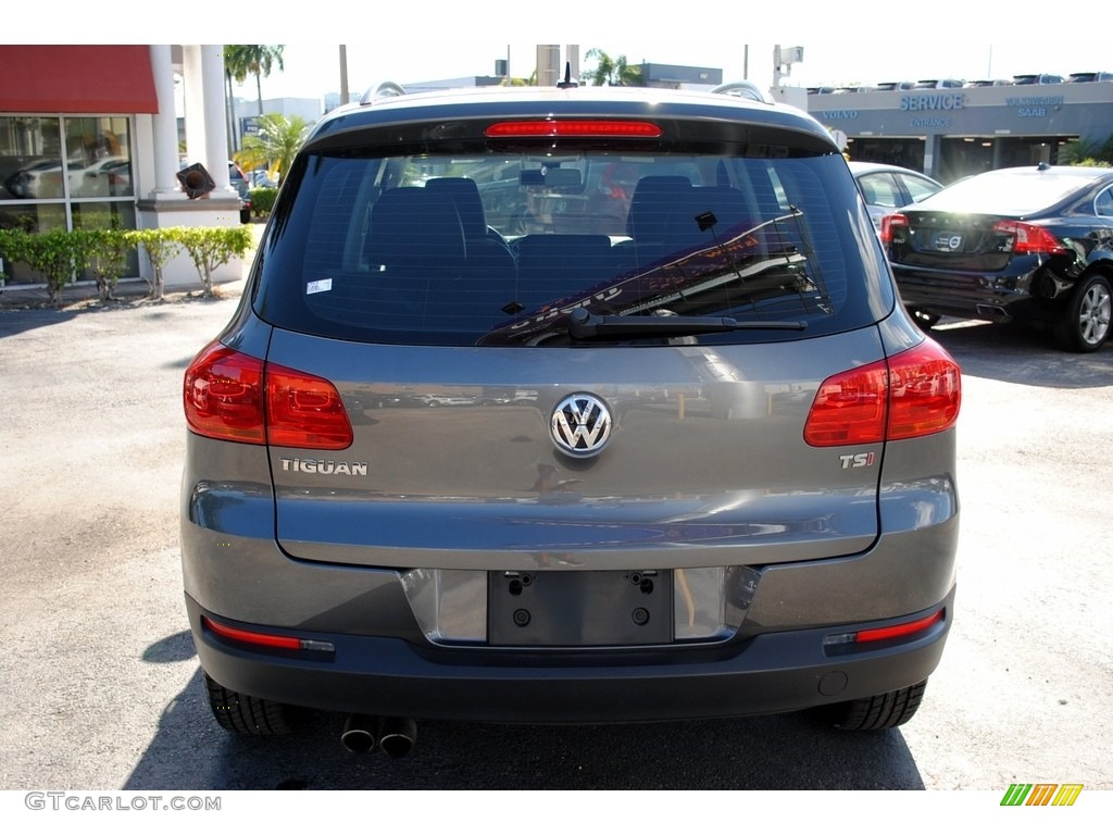 2016 Tiguan S - Pepper Gray Metallic / Beige/Black photo #8