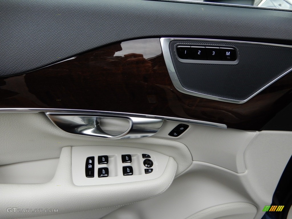 2019 Volvo XC90 T5 AWD Momentum Blonde Door Panel Photo #130134440