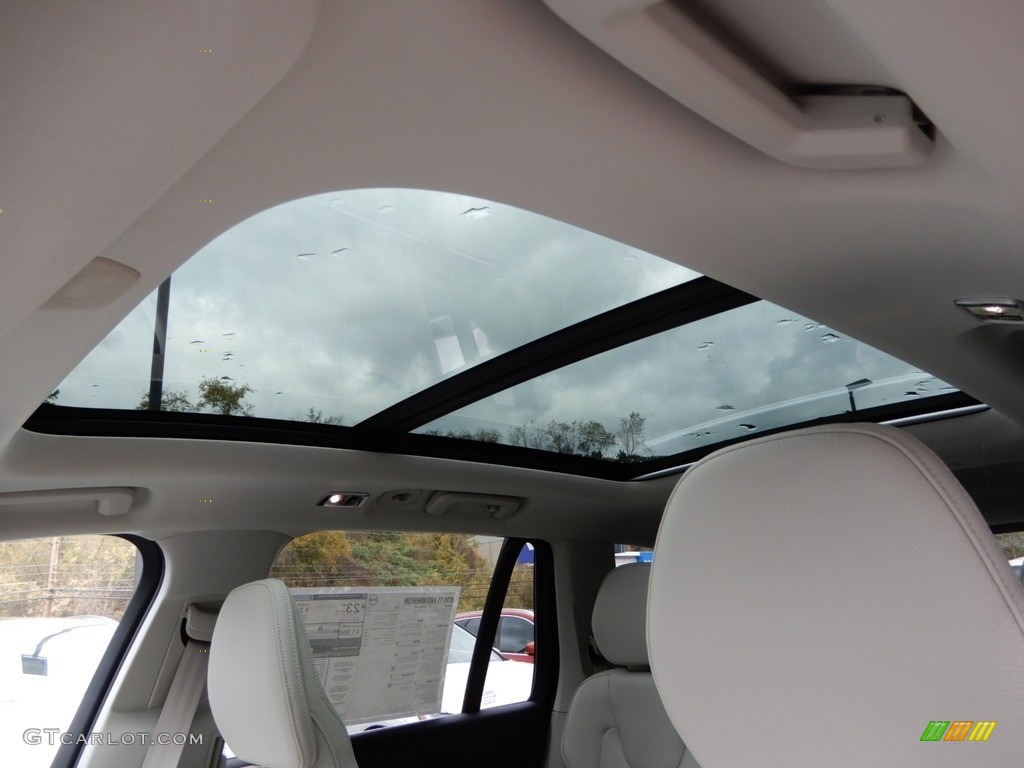 2019 Volvo XC90 T5 AWD Momentum Sunroof Photo #130134470