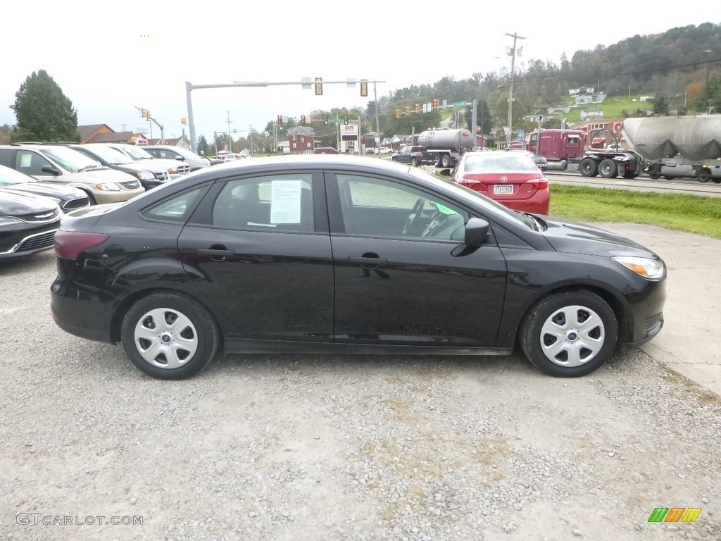 2015 Focus S Sedan - Tuxedo Black Metallic / Charcoal Black photo #6