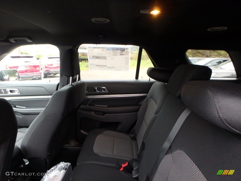 Medium Black Interior 2019 Ford Explorer XLT 4WD Photo #130135013