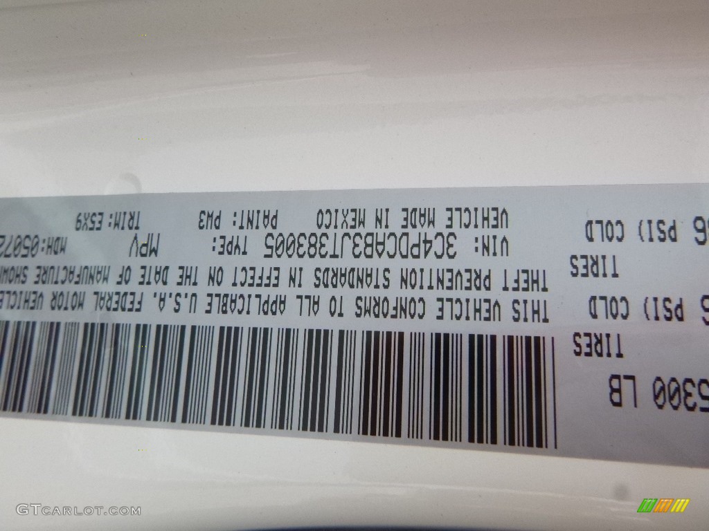 2018 Journey SE - Vice White / Black photo #13