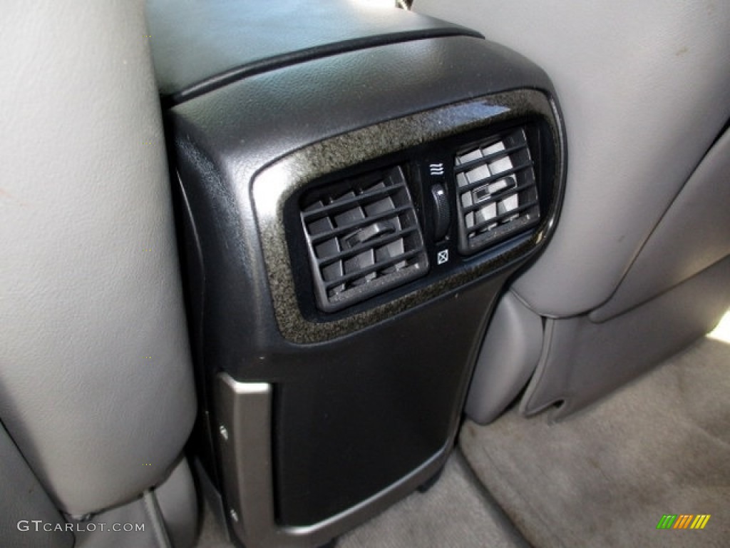 2004 4Runner Limited 4x4 - Black / Stone photo #45