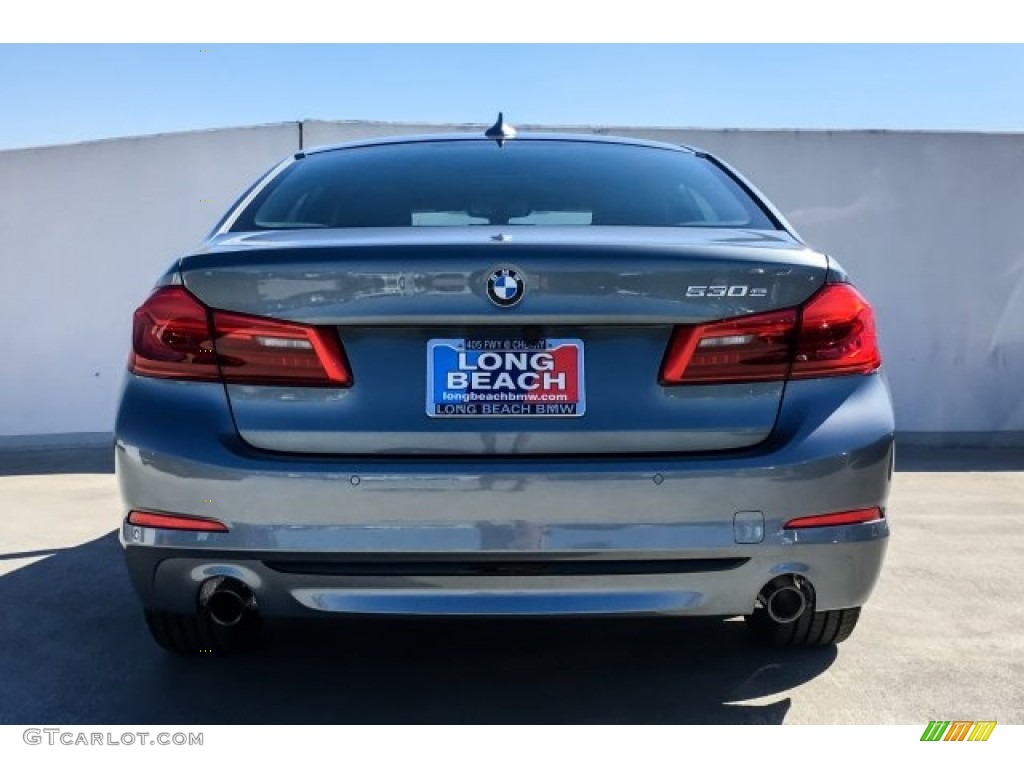 2019 5 Series 530e iPerformance Sedan - Bluestone Metallic / Black photo #3