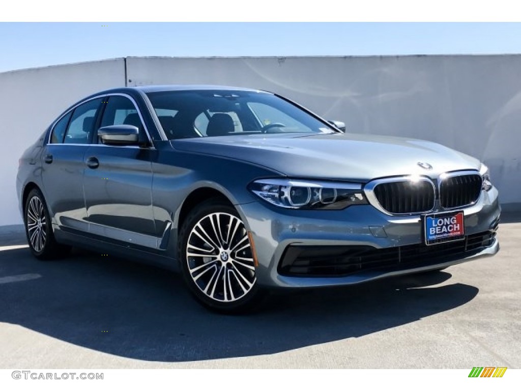 2019 5 Series 530e iPerformance Sedan - Bluestone Metallic / Black photo #12