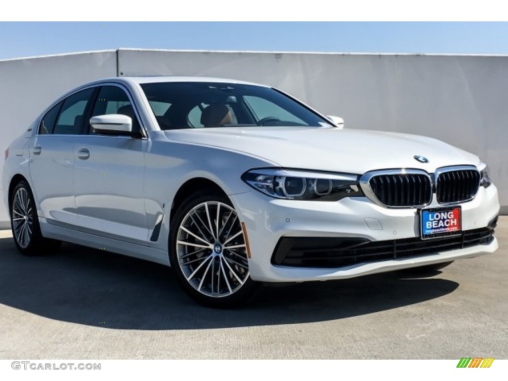 2019 5 Series 530e iPerformance Sedan - Mineral White Metallic / Cognac photo #12