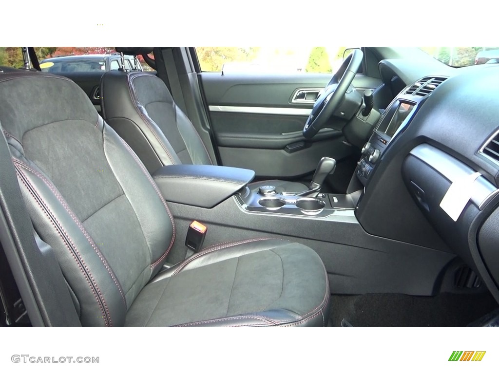 2019 Explorer XLT 4WD - Agate Black / Medium Black photo #26