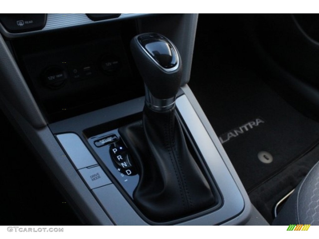 2019 Hyundai Elantra SE Transmission Photos