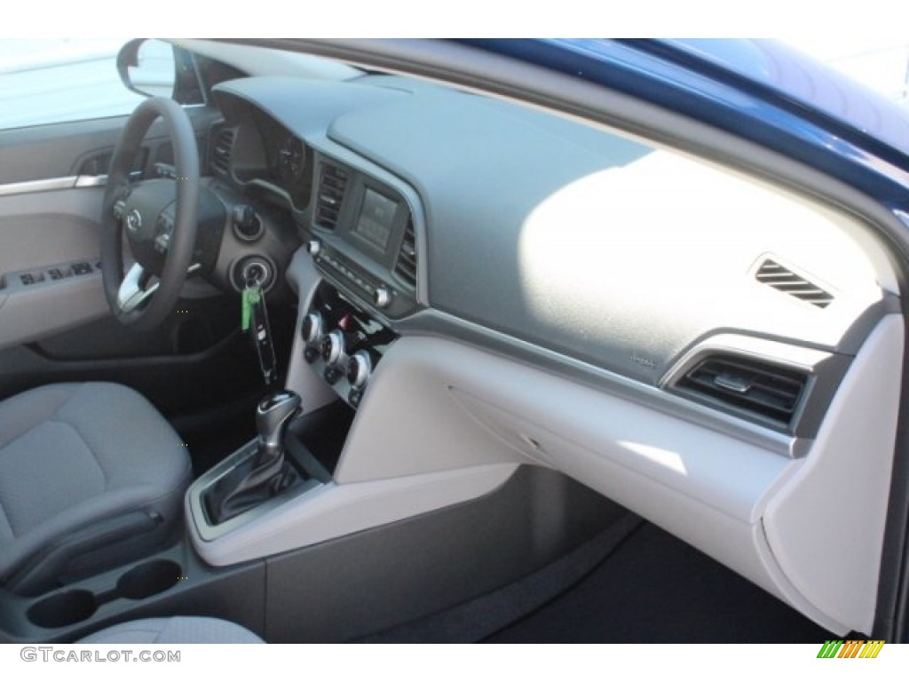 2019 Hyundai Elantra SE Gray Dashboard Photo #130143624