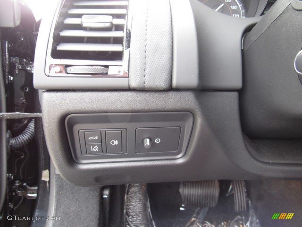 2019 Jaguar F-Type P300 Convertible Controls Photo #130147076