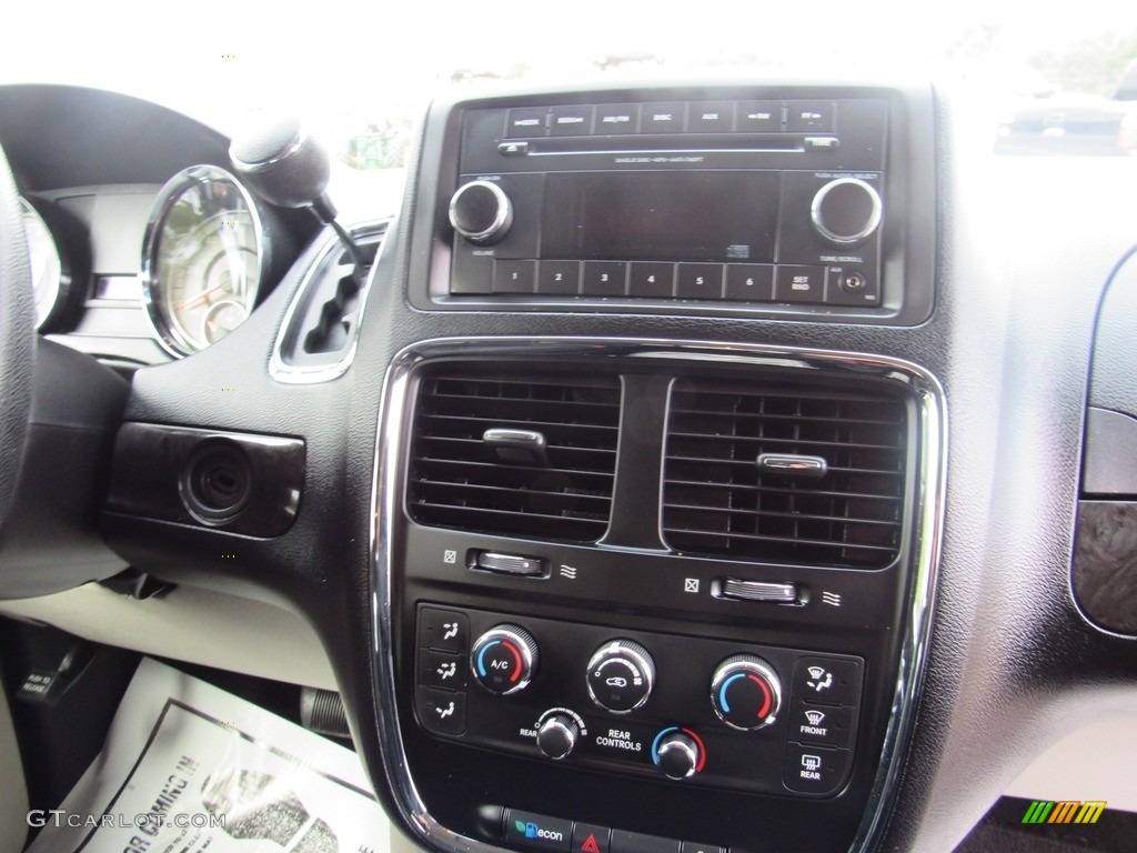 2012 Grand Caravan SE - True Blue Pearl / Black/Light Graystone photo #14