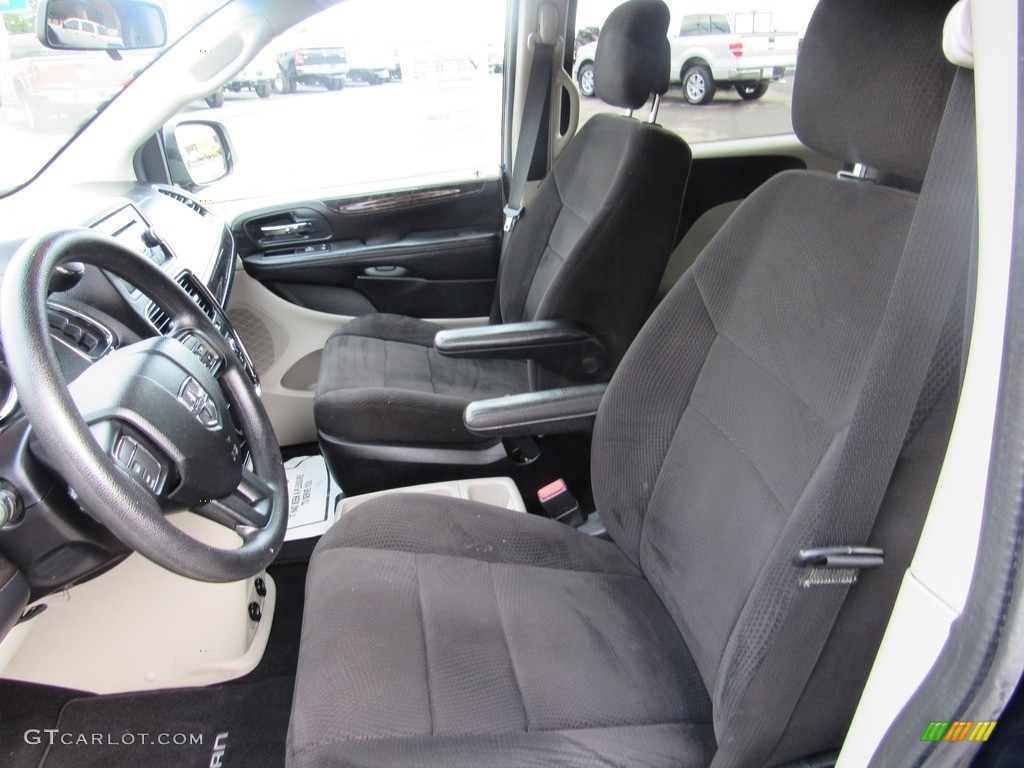2012 Grand Caravan SE - True Blue Pearl / Black/Light Graystone photo #15