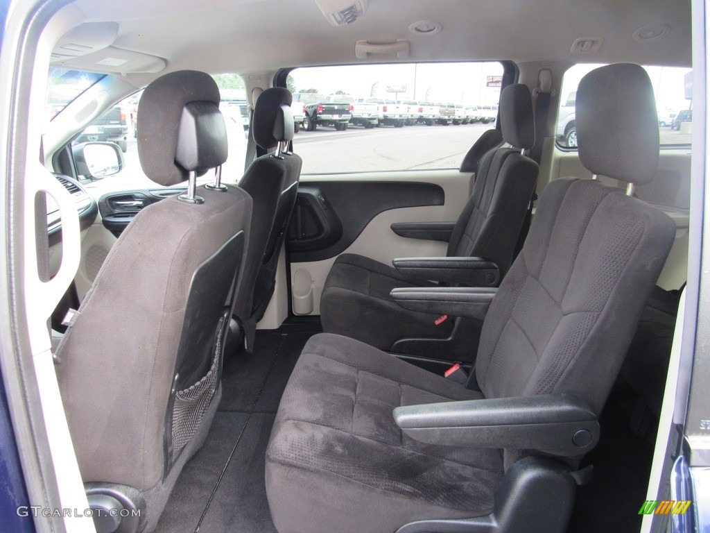 2012 Grand Caravan SE - True Blue Pearl / Black/Light Graystone photo #24