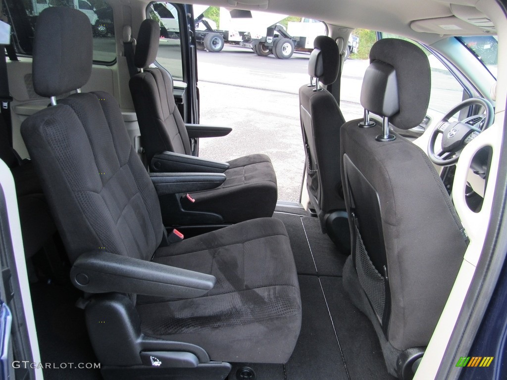 2012 Grand Caravan SE - True Blue Pearl / Black/Light Graystone photo #26