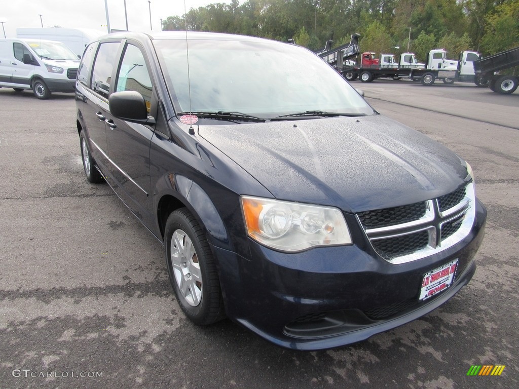 2012 Grand Caravan SE - True Blue Pearl / Black/Light Graystone photo #45