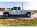 Oxford White - F250 Super Duty XL SuperCab 4x4 Photo No. 7