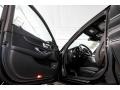 Black - C 300 Sedan Photo No. 19
