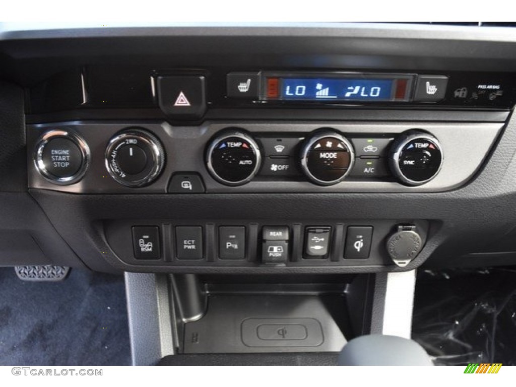 2019 Toyota Tacoma TRD Off-Road Double Cab 4x4 Controls Photo #130157196