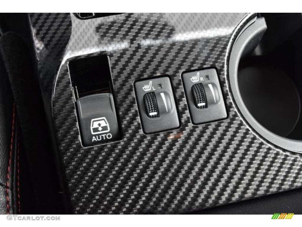 2019 Toyota 4Runner SR5 4x4 Controls Photo #130159509