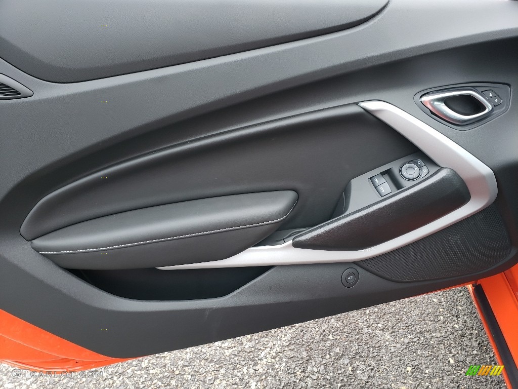 2019 Chevrolet Camaro LT Coupe Jet Black Door Panel Photo #130160748