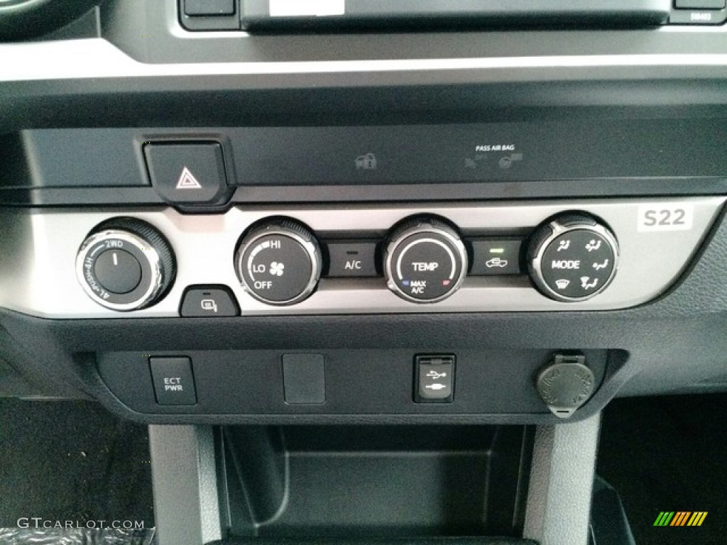 2019 Toyota Tacoma SR Access Cab 4x4 Controls Photo #130167510