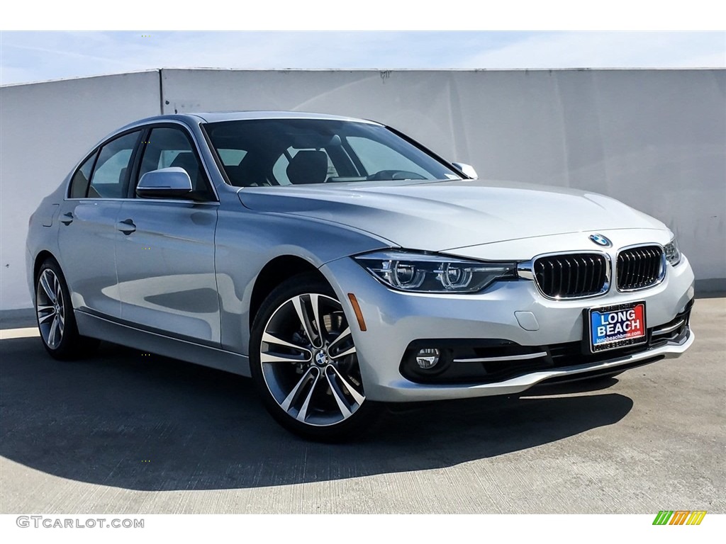 2018 3 Series 330i Sedan - Glacier Silver Metallic / Black photo #12