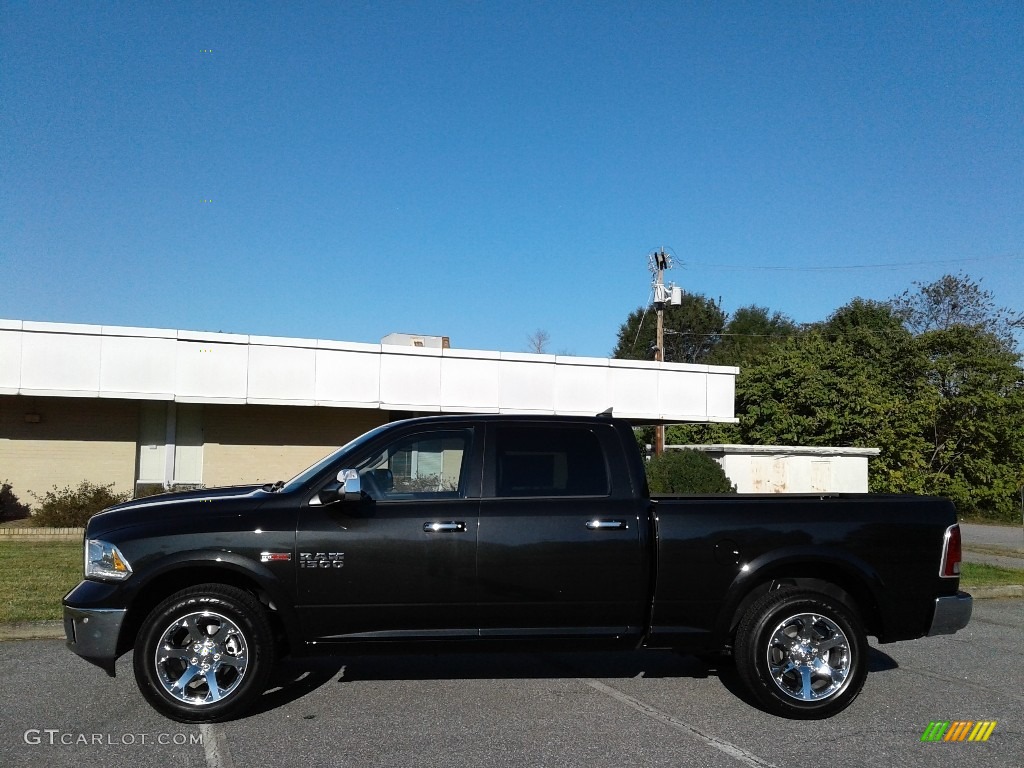 2018 1500 Laramie Crew Cab 4x4 - Brilliant Black Crystal Pearl / Black photo #1