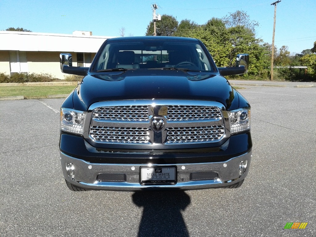 2018 1500 Laramie Crew Cab 4x4 - Brilliant Black Crystal Pearl / Black photo #3
