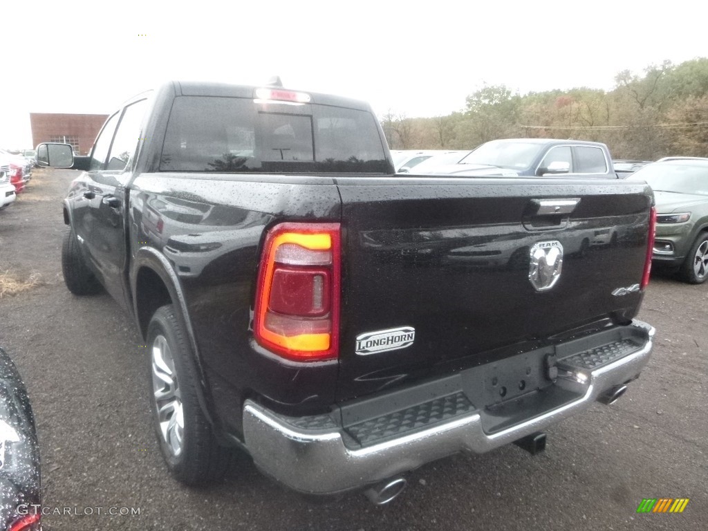 2019 1500 Long Horn Crew Cab 4x4 - Diamond Black Crystal Pearl / Mountain Brown/Light Frost Beige photo #3