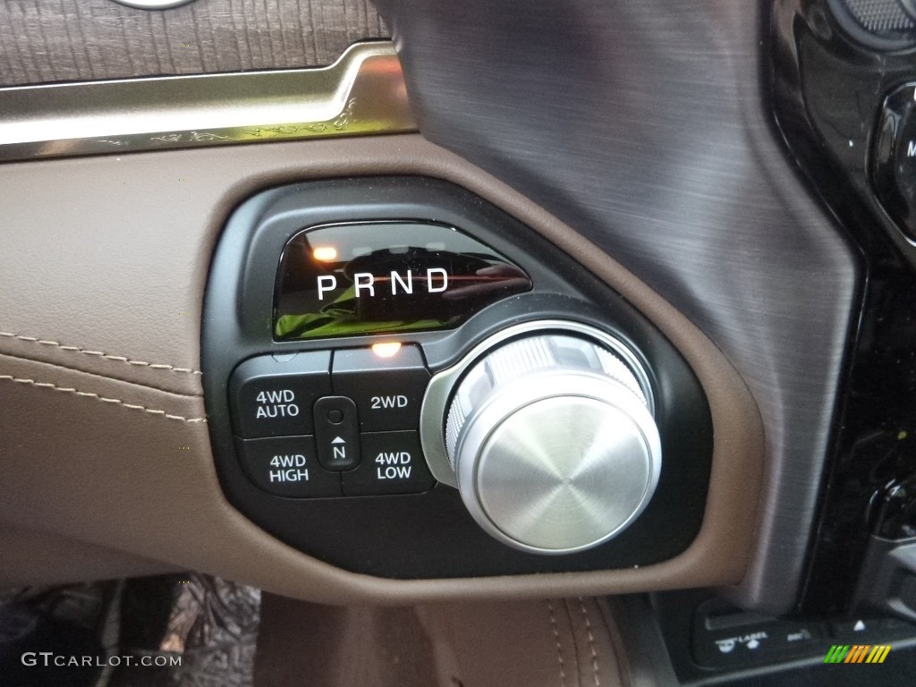 2019 1500 Long Horn Crew Cab 4x4 - Diamond Black Crystal Pearl / Mountain Brown/Light Frost Beige photo #20