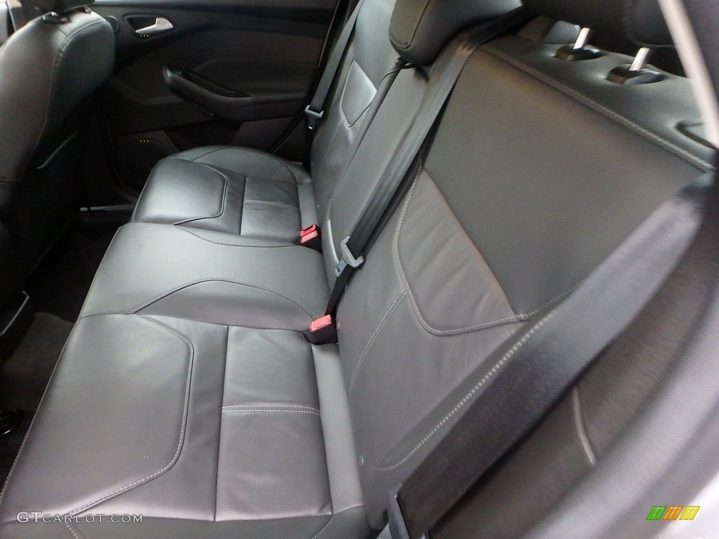 2018 Ford Focus Titanium Hatch Rear Seat Photo #130175625
