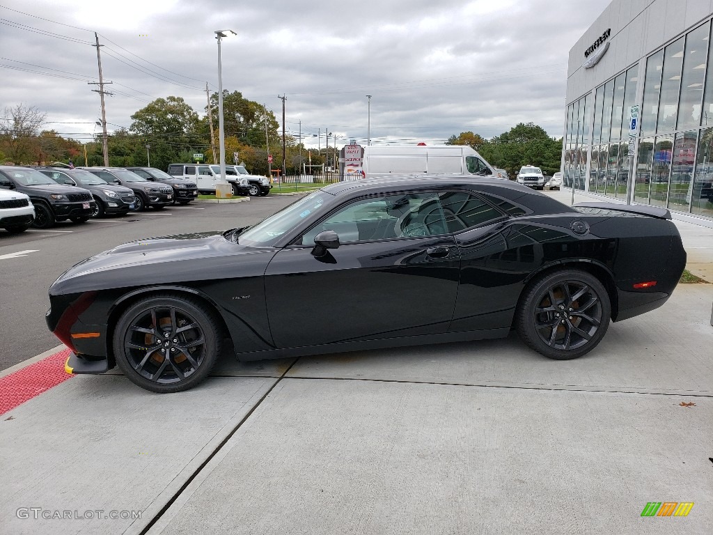 Pitch Black 2019 Dodge Challenger R/T Plus Exterior Photo #130176492