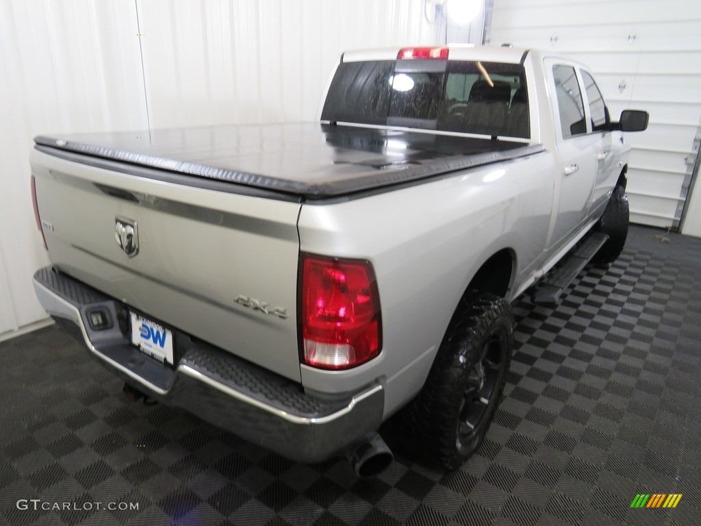 2011 Ram 2500 HD SLT Crew Cab 4x4 - Bright Silver Metallic / Dark Slate/Medium Graystone photo #14