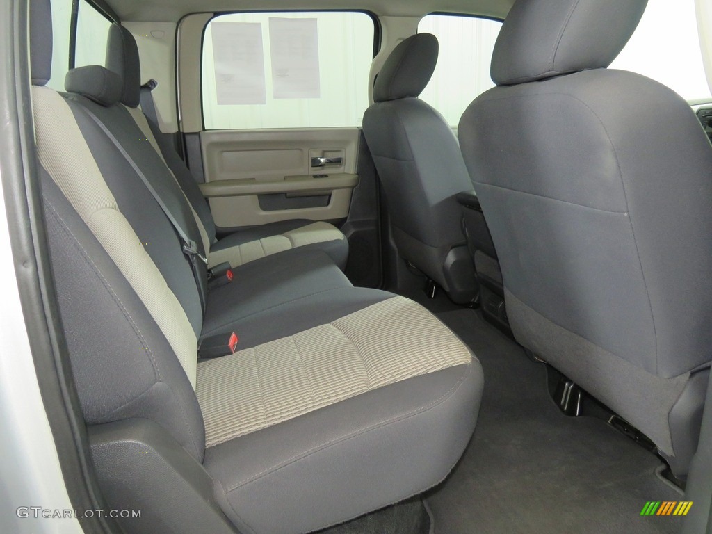 2011 Ram 2500 HD SLT Crew Cab 4x4 - Bright Silver Metallic / Dark Slate/Medium Graystone photo #23