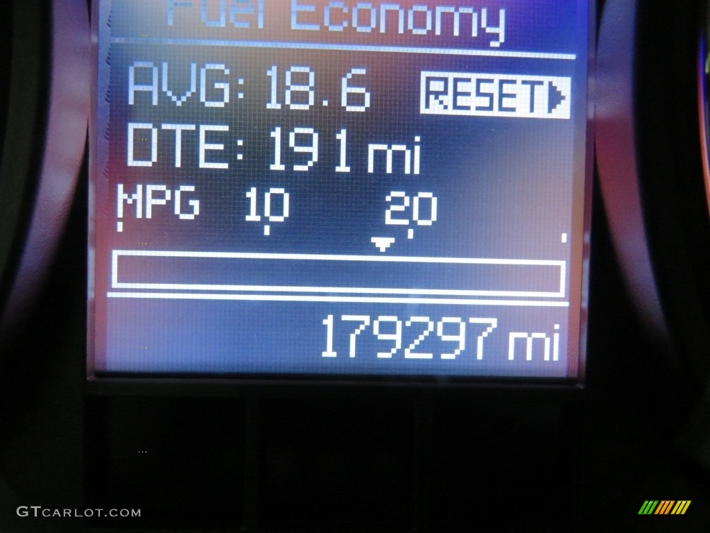 2011 Ram 2500 HD SLT Crew Cab 4x4 - Bright Silver Metallic / Dark Slate/Medium Graystone photo #32