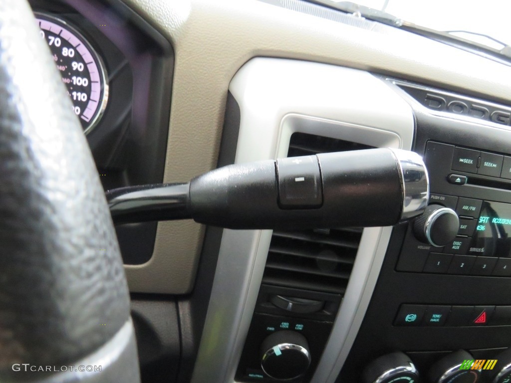 2011 Ram 2500 HD SLT Crew Cab 4x4 - Bright Silver Metallic / Dark Slate/Medium Graystone photo #37