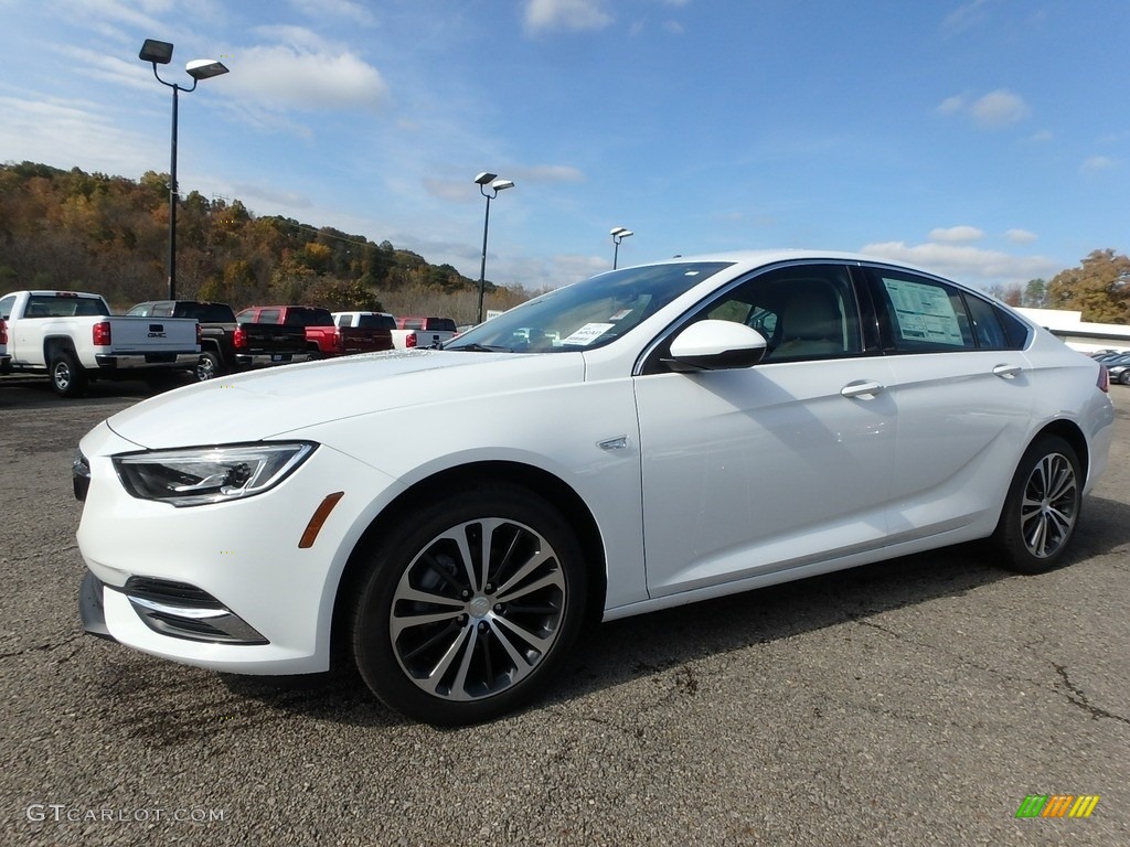 Summit White 2019 Buick Regal Sportback Preferred Exterior Photo #130179477