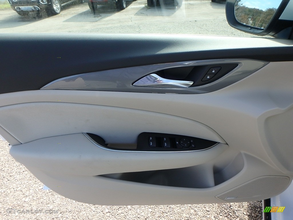 2019 Buick Regal Sportback Preferred Shale Door Panel Photo #130179831
