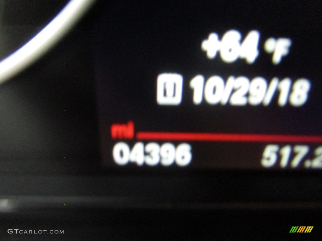2018 3 Series 320i xDrive Sedan - Jet Black / Venetian Beige photo #24