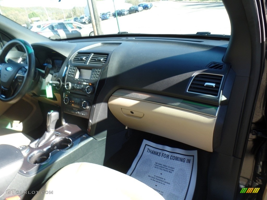 2016 Explorer 4WD - Shadow Black / Medium Light Camel photo #44