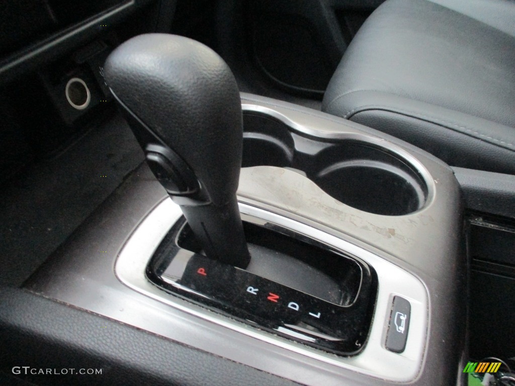 2016 Pilot EX-L AWD - Crystal Black Pearl / Black photo #16