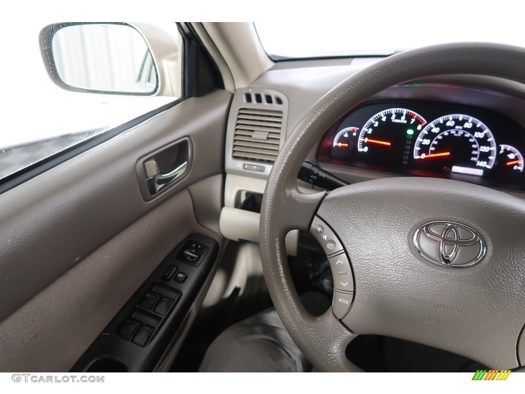 2005 Camry LE - Beige / Taupe photo #18