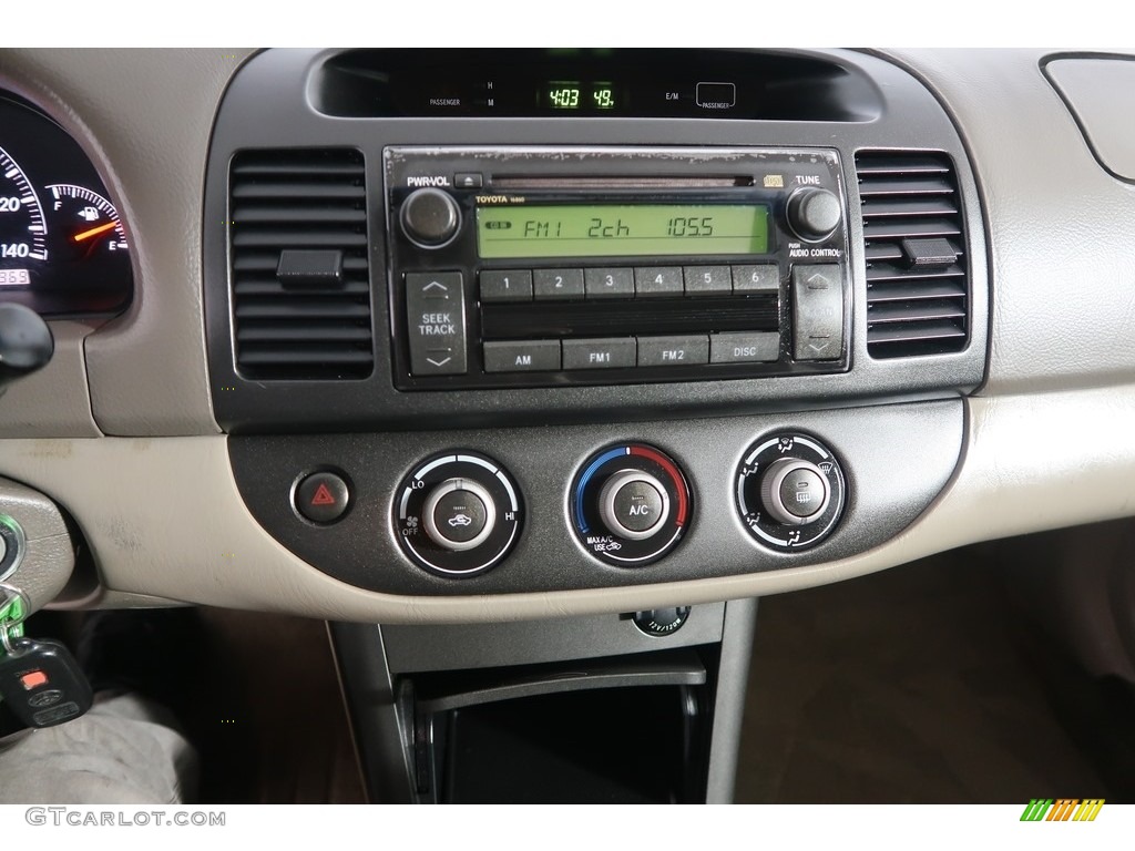 2005 Camry LE - Beige / Taupe photo #23