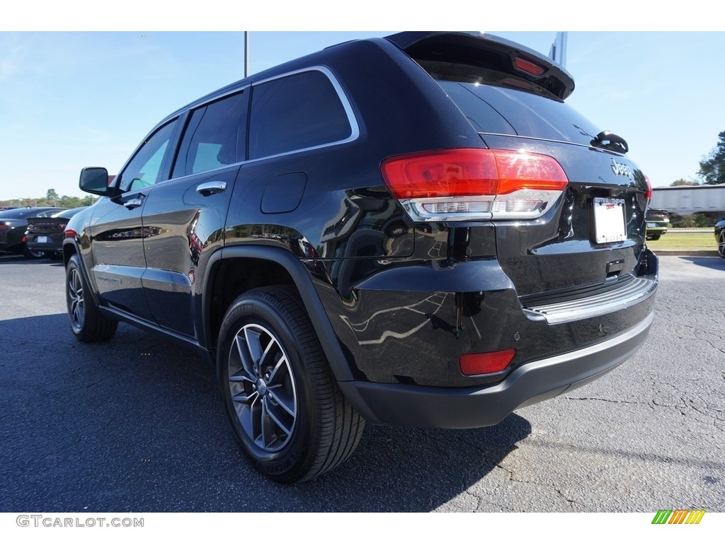 2018 Grand Cherokee Limited - Diamond Black Crystal Pearl / Black/Light Frost Beige photo #11