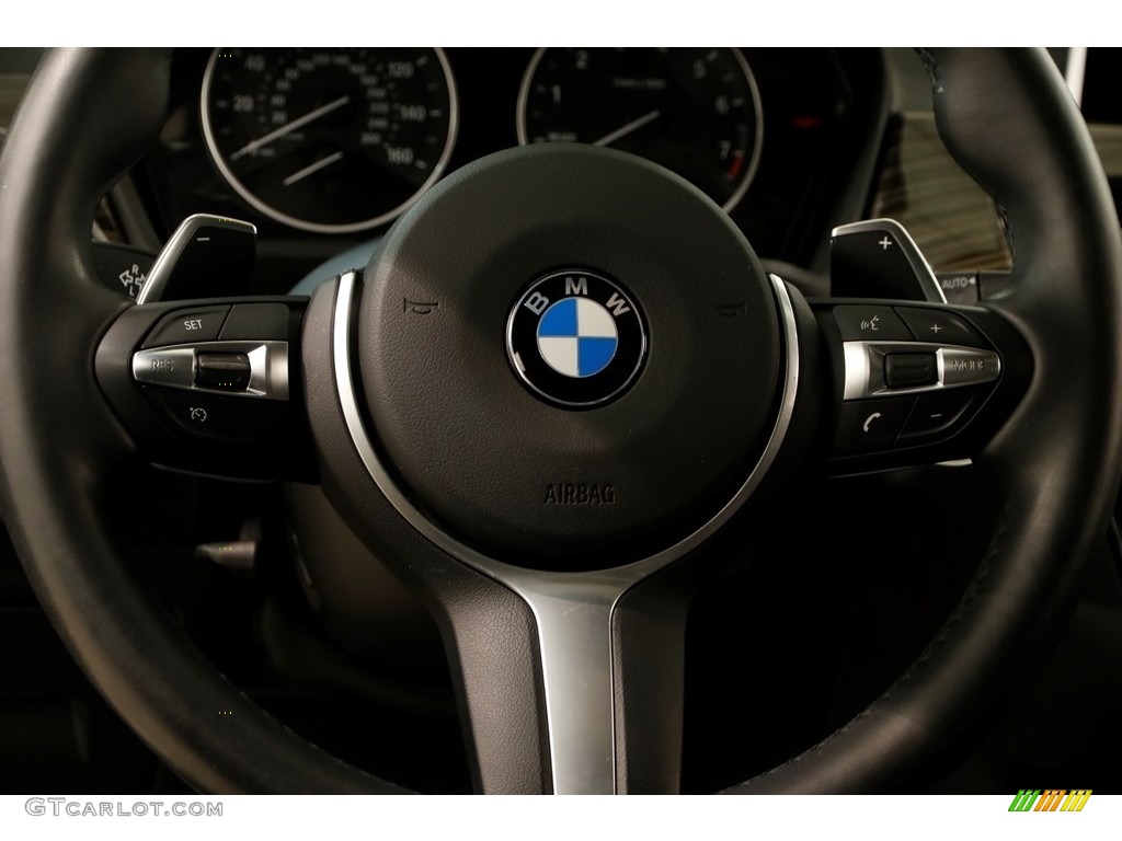 2016 X1 xDrive28i - Black Sapphire Metallic / Black photo #7