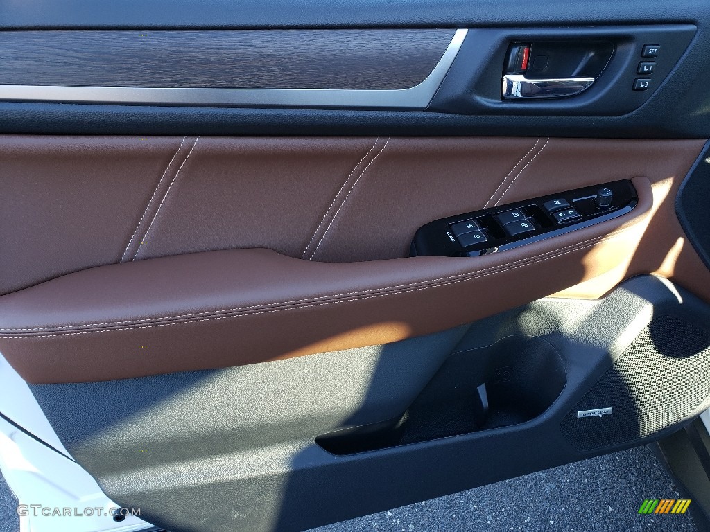 2019 Subaru Outback 3.6R Touring Java Brown Door Panel Photo #130191864