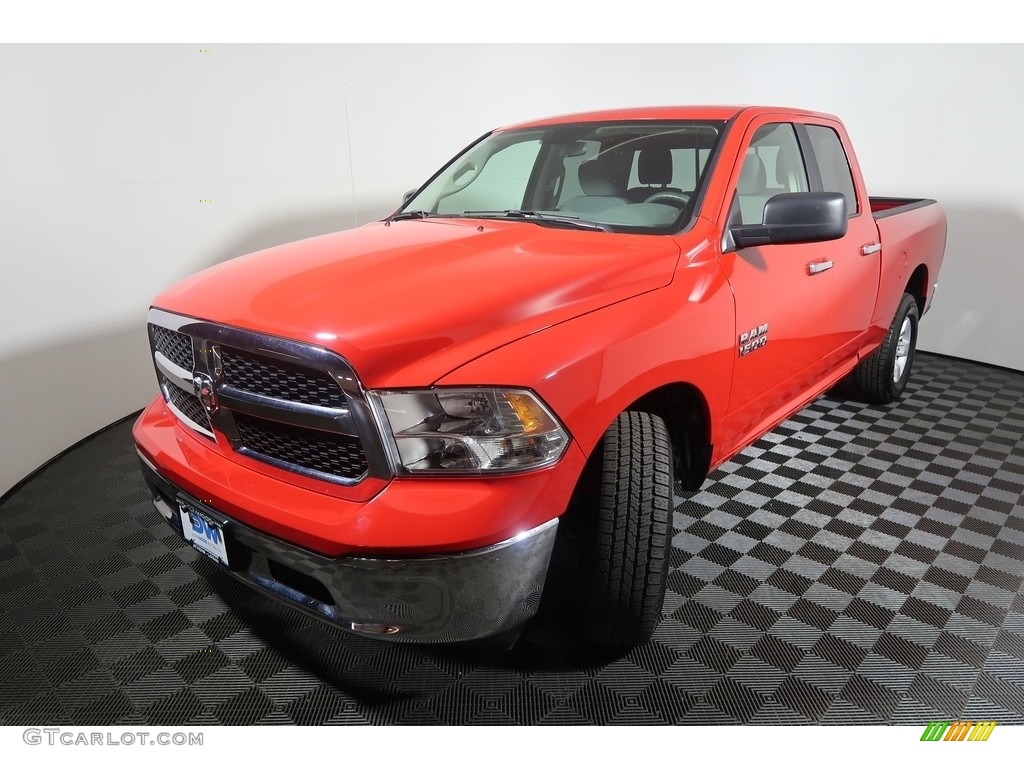 2018 1500 SLT Quad Cab 4x4 - Flame Red / Black photo #7