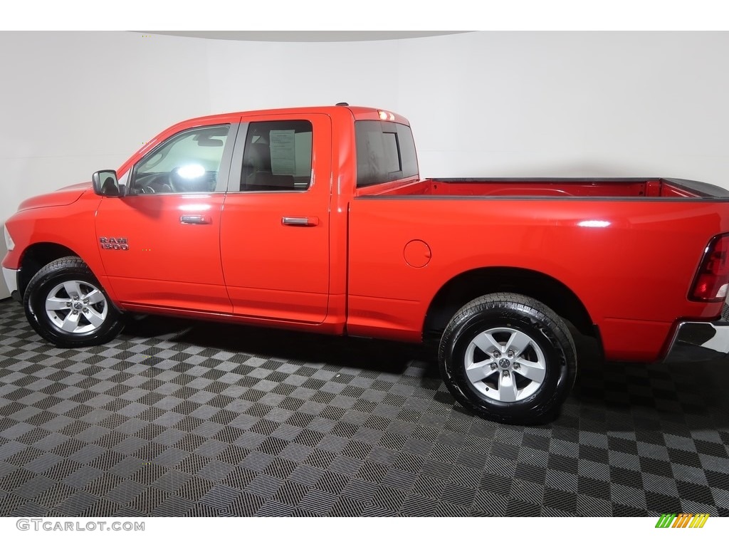 2018 1500 SLT Quad Cab 4x4 - Flame Red / Black photo #9