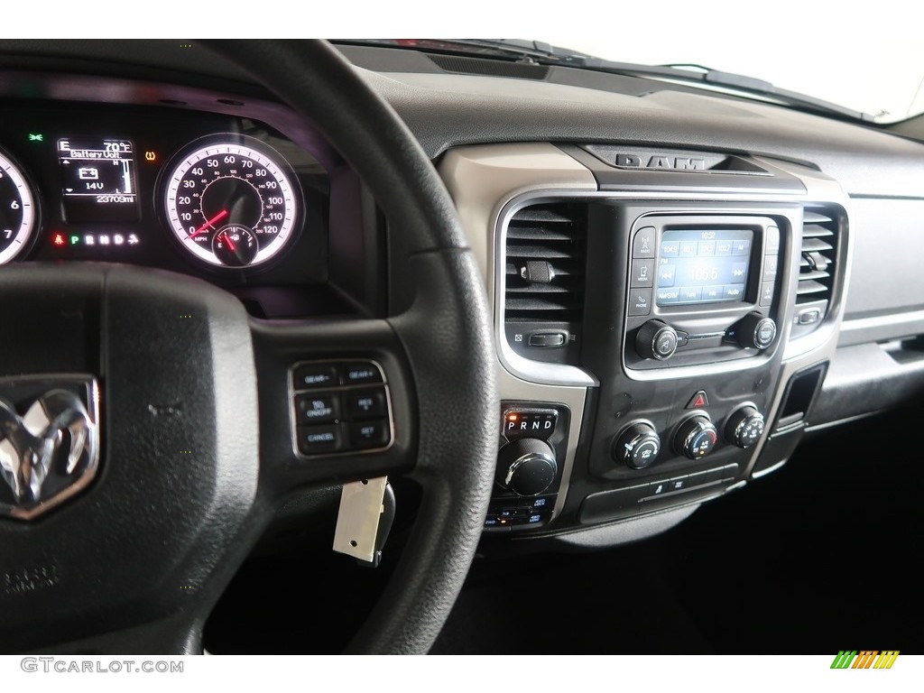 2018 1500 SLT Quad Cab 4x4 - Flame Red / Black photo #21