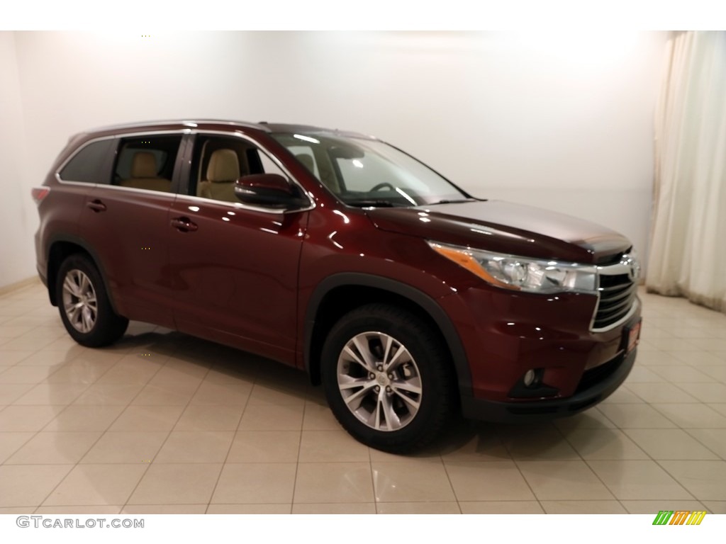 2015 Highlander XLE AWD - Ooh La La Rouge Mica / Almond photo #1